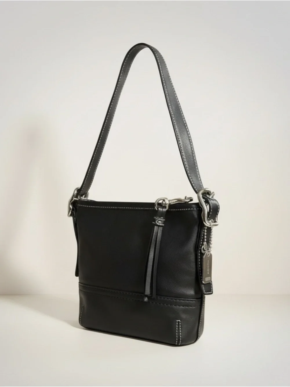 Vintage Coach Y2K Black Leather Mini Shoulder Bag Style 1507 - Picture 4 of 12